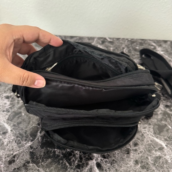 Disneyland Disney Parks Fanny Pack Mickey Mouse Waist Bag Disney Belt Bag - Picture 5 of 8